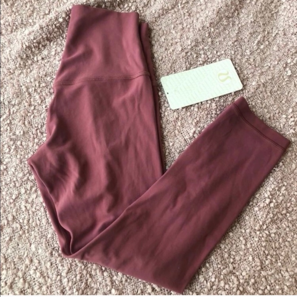 NWOT lululemon 7/8 align pant merlot